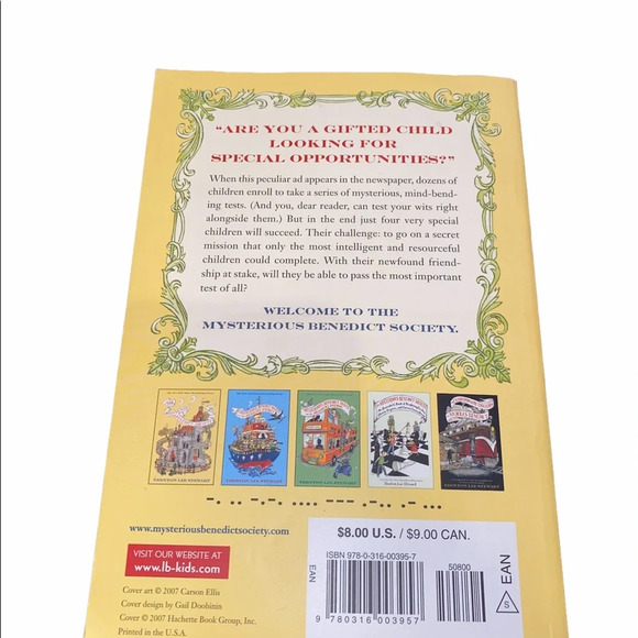 The Mysterious Benedict Society book - Picture 2 of 4